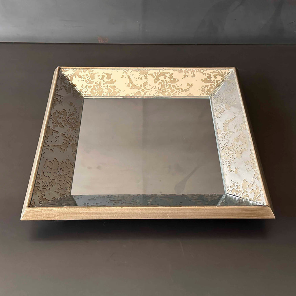 CHAROLA CUADRADA ESPEJO FLORES.   BOEVE071