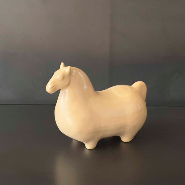 CABALLO BLANCO SIN PATAS.  BOGAO035