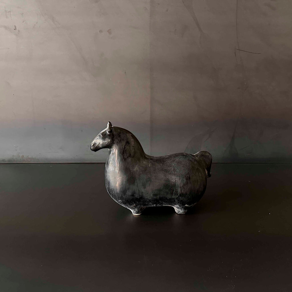 CABALLO NEGRO SIN PATAS. BOGAO036