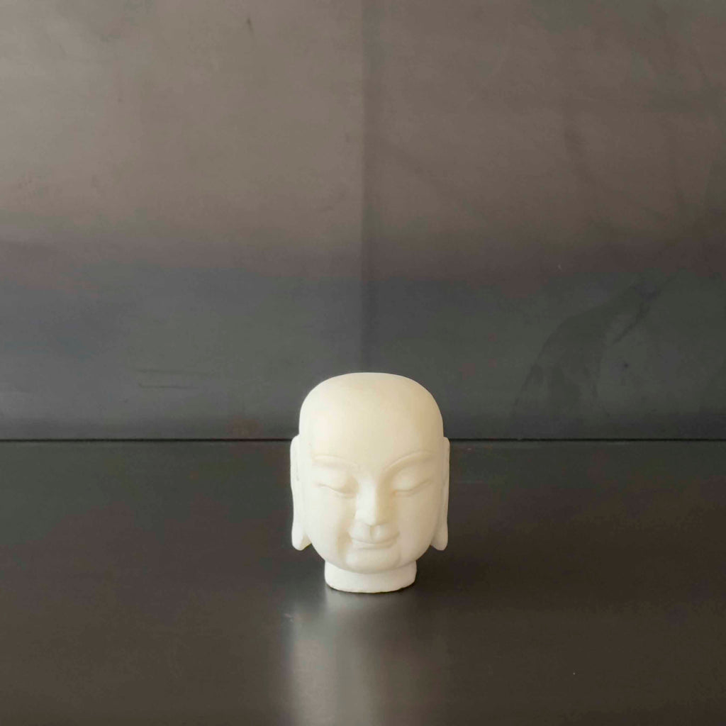 CABEZA MARMOL BLANCA.  BOLYL004