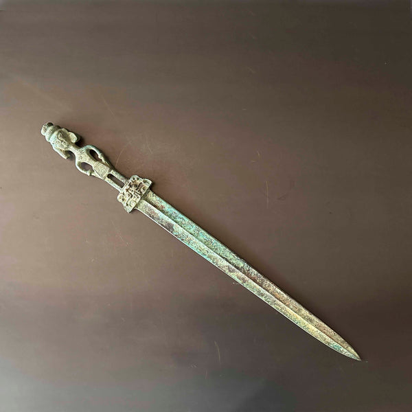 ESPADA BRONCE.   BOMER101