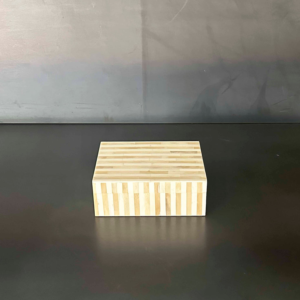 CAJA HUESO CHICO MARFIL Y BEIGE. EUBID008