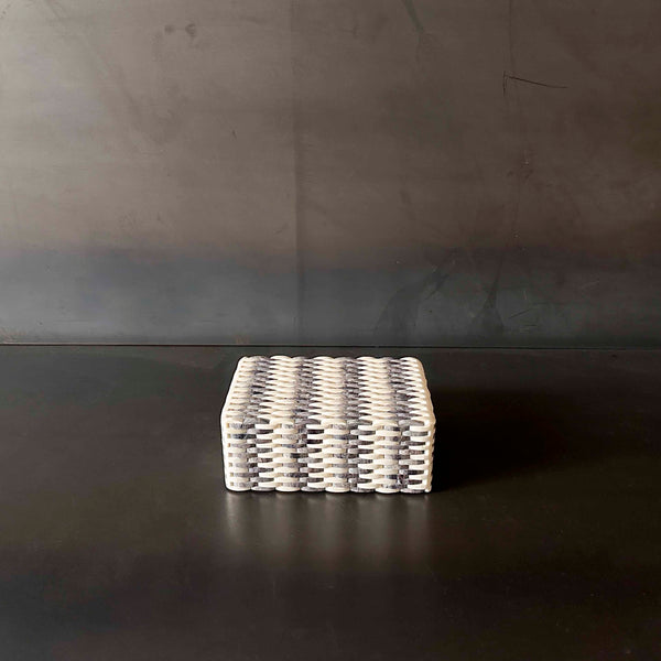 CAJA HUESO  DOMINO CHICO.  EUSAN010B