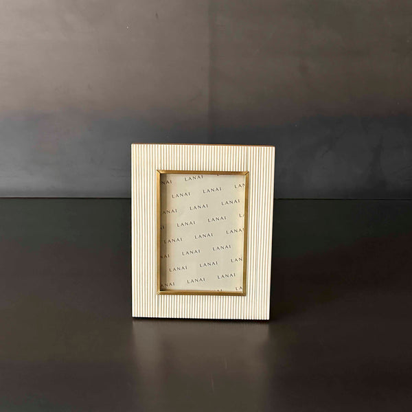 MARCO HUESO CON MARGEN.  5X7.  EUZOD020