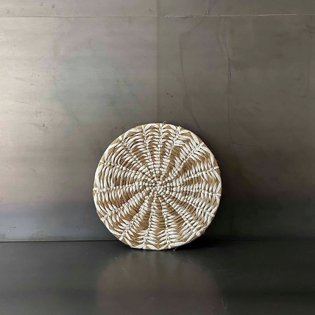 PLATO TULE CON HILO BLANCO CH.  INATA015C