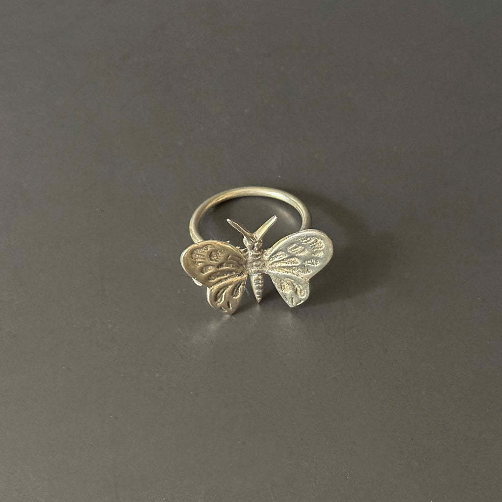 SERVILLETERO  MARIPOSA .   INGOL017