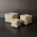 CANASTO BEIGE CUENTAS BLANCAS MED.  INJAY009B