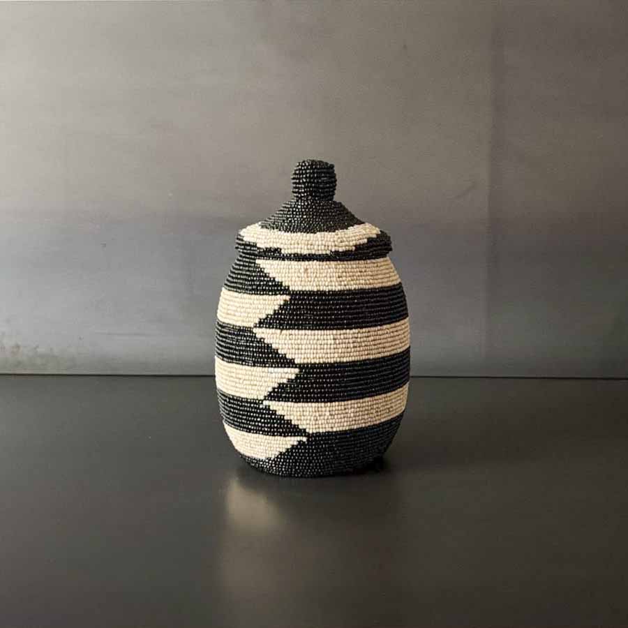 BOWL CON TAPA NEGRO Y BEIGE MED.  INSAG073B