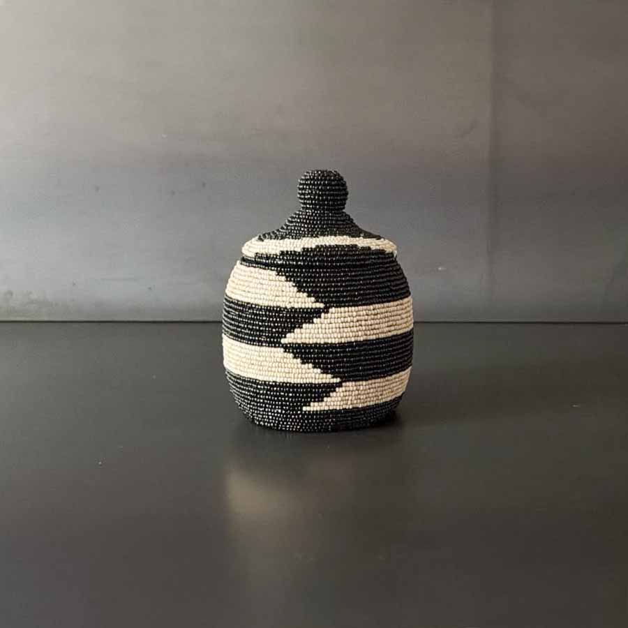 BOWL CON TAPA NEGRO Y BEIGE CH.  INSAG073C