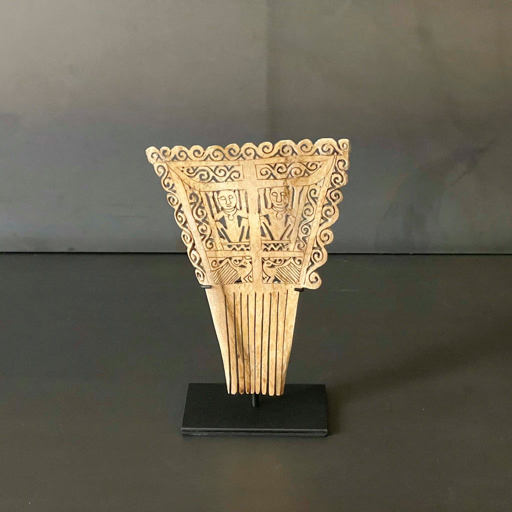 PEINETA ALTA CLARA .    INTON014A