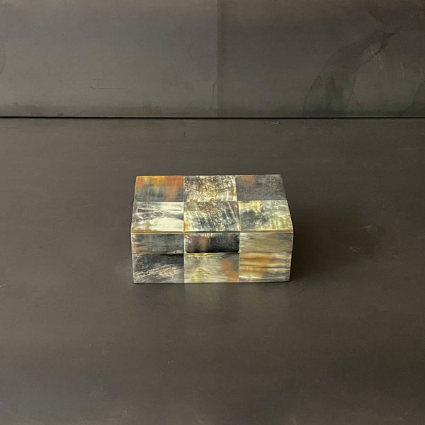 CAJA HUESO CUADROS.  EUZOD006